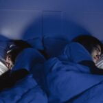 telefon lumina albastra somn