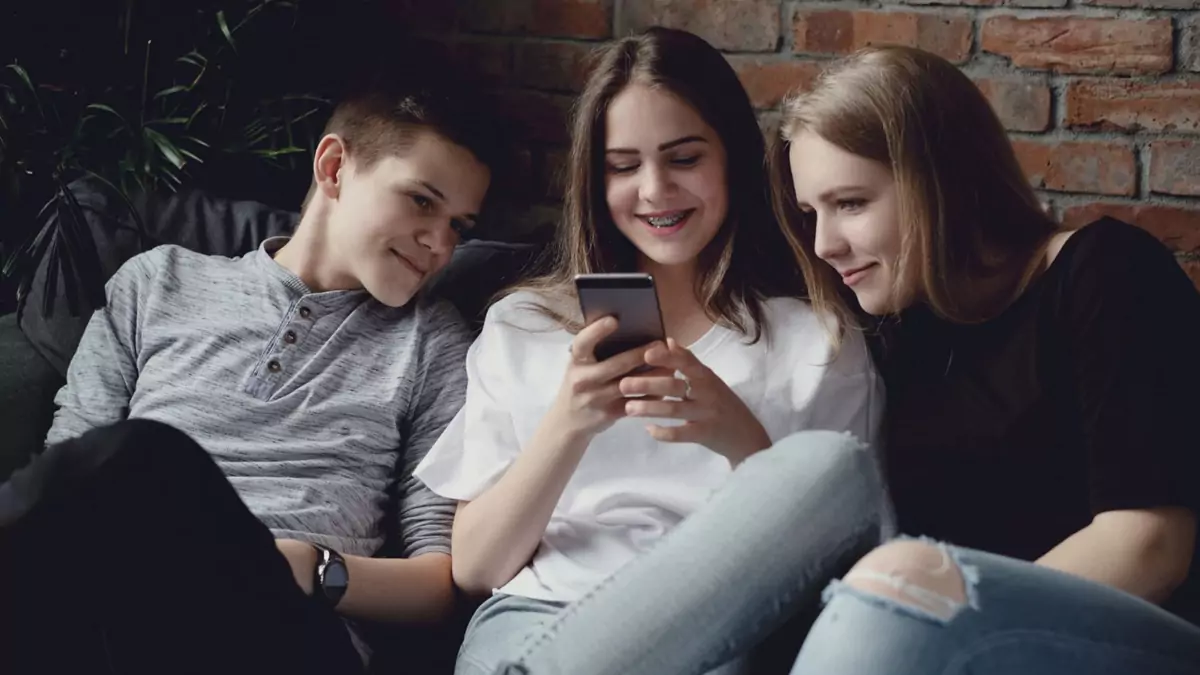 pornografie adolescenti