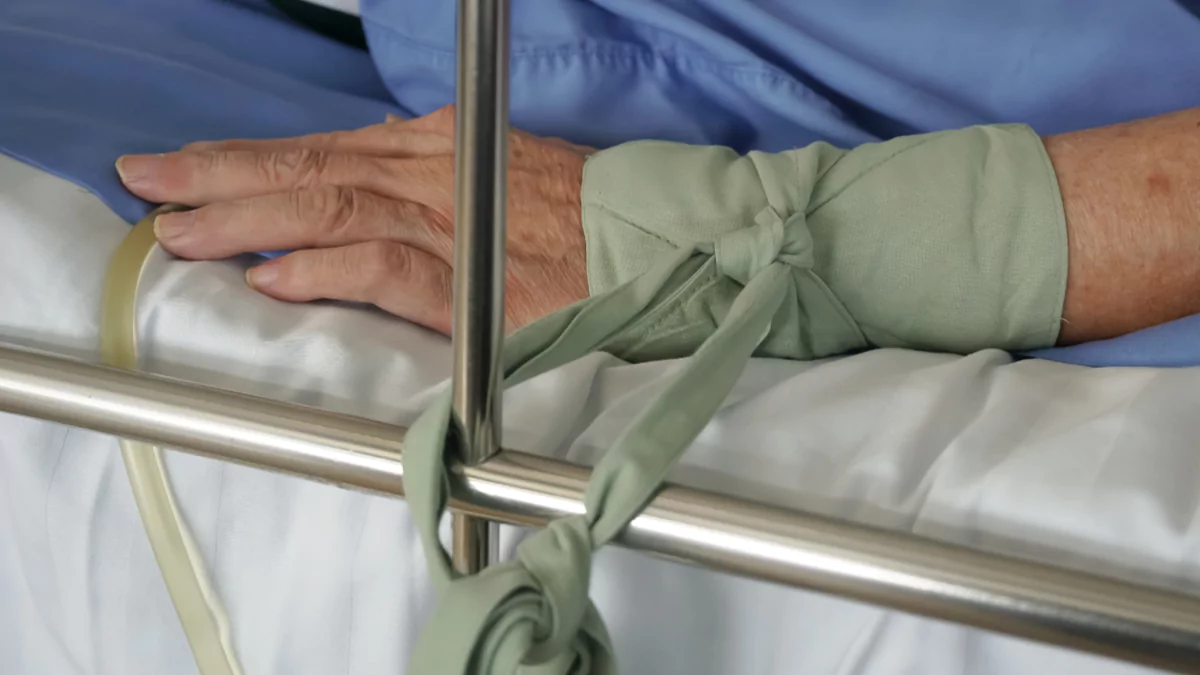 do restraints prevent or cause harm 688d19027ae5c